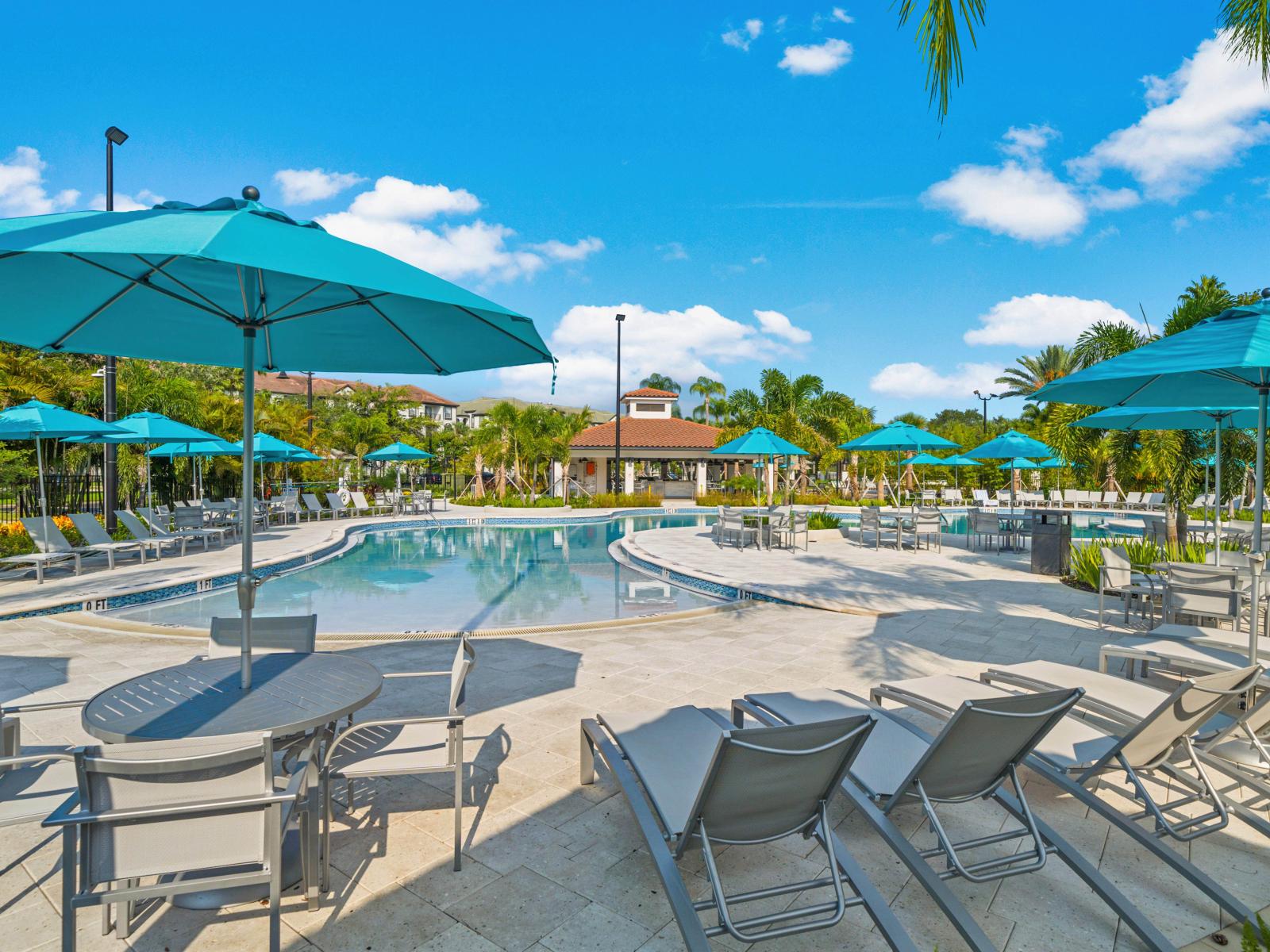 Vista Cay Isles resort pool with zero entry