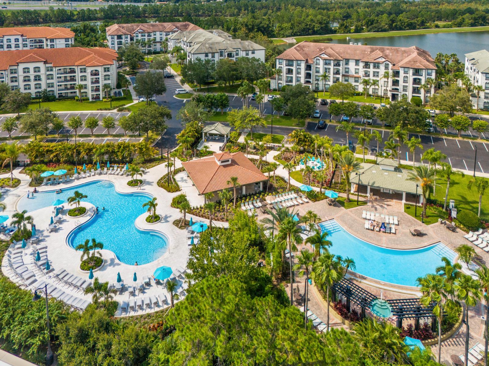 Vista Cay Isles resort pool area