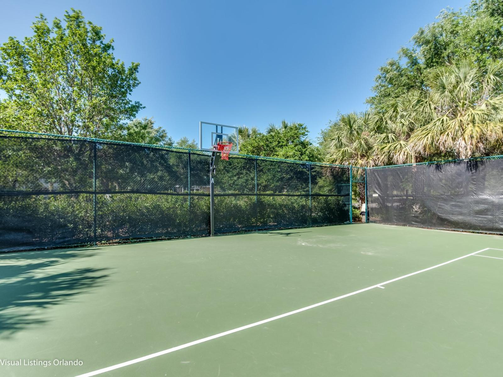 Bahama Bay basketball court