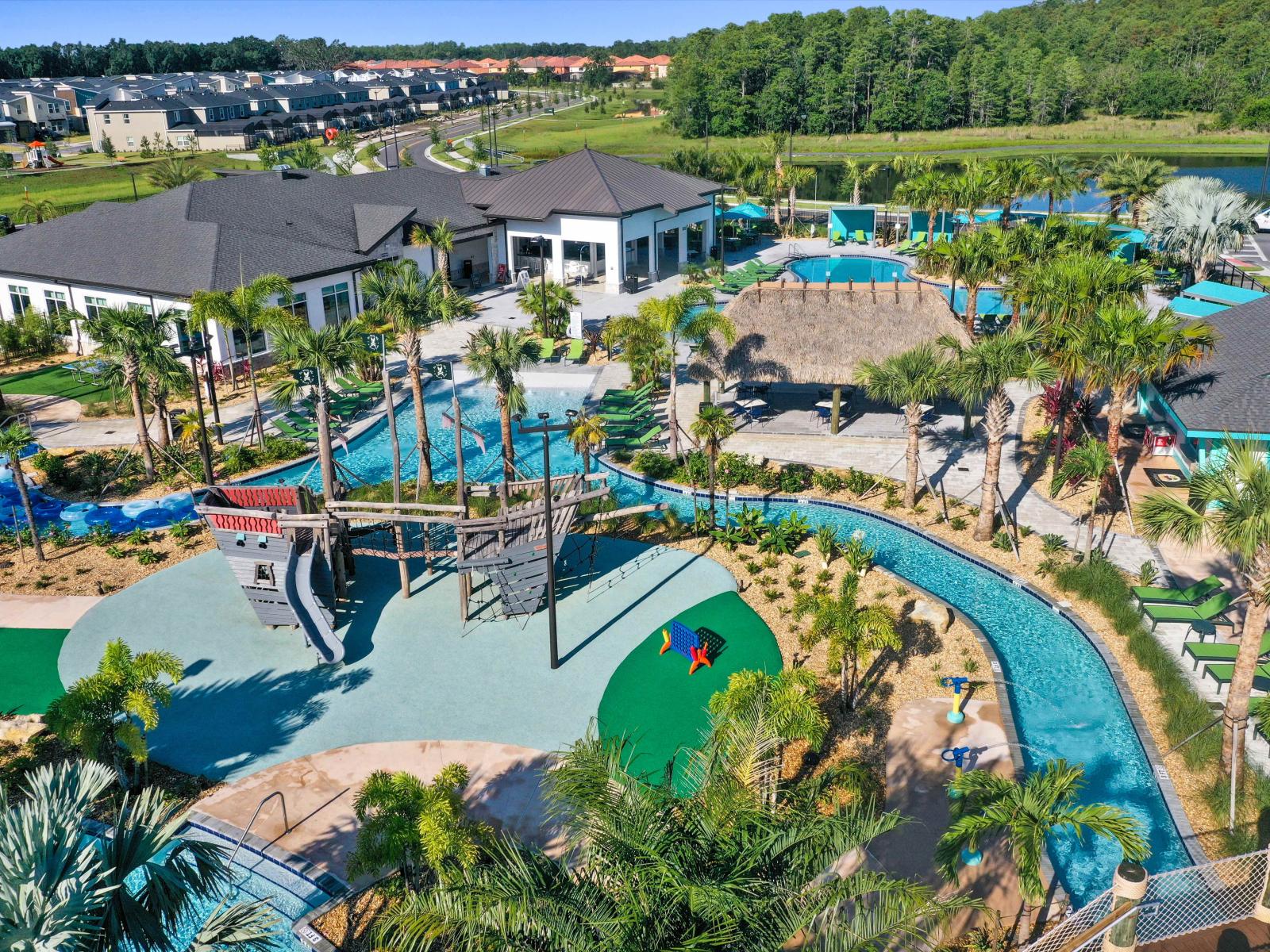 Water play feature and lazy river