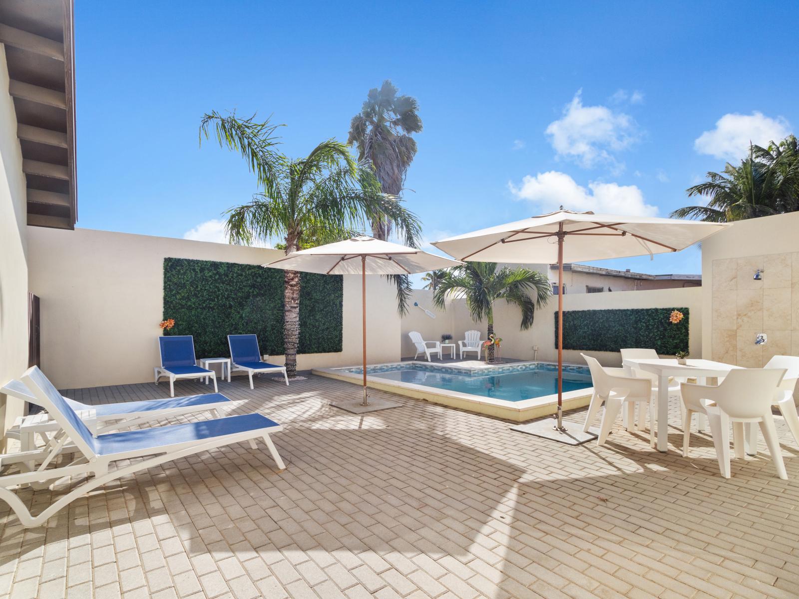 Shared pool with plenty of shade