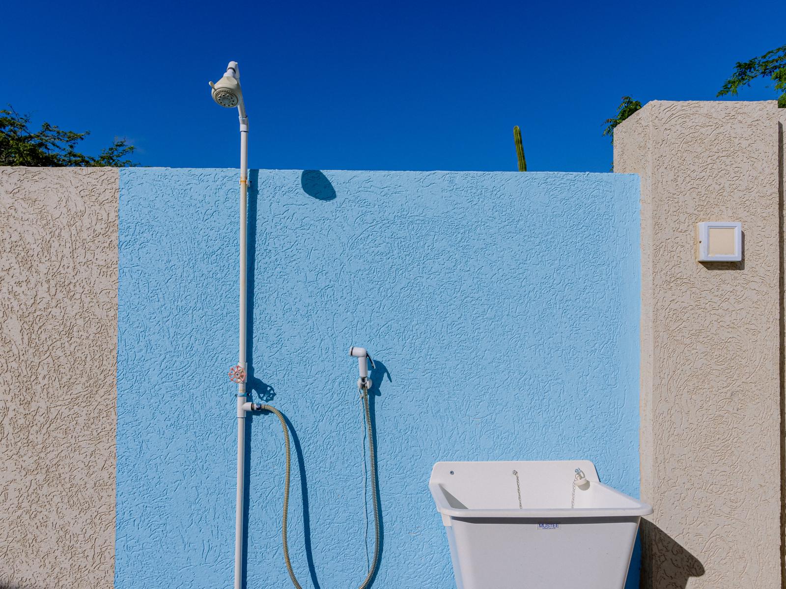 Refresh, rejuvenate, repeat: our outdoor shower promises a blissful escape