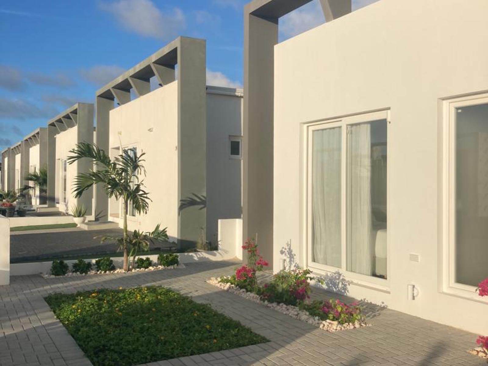 Home Neighborhood in Oranjestad Aruba - Peaceful neighborhood - Modern design homes - Perfect place to relax and have fun time