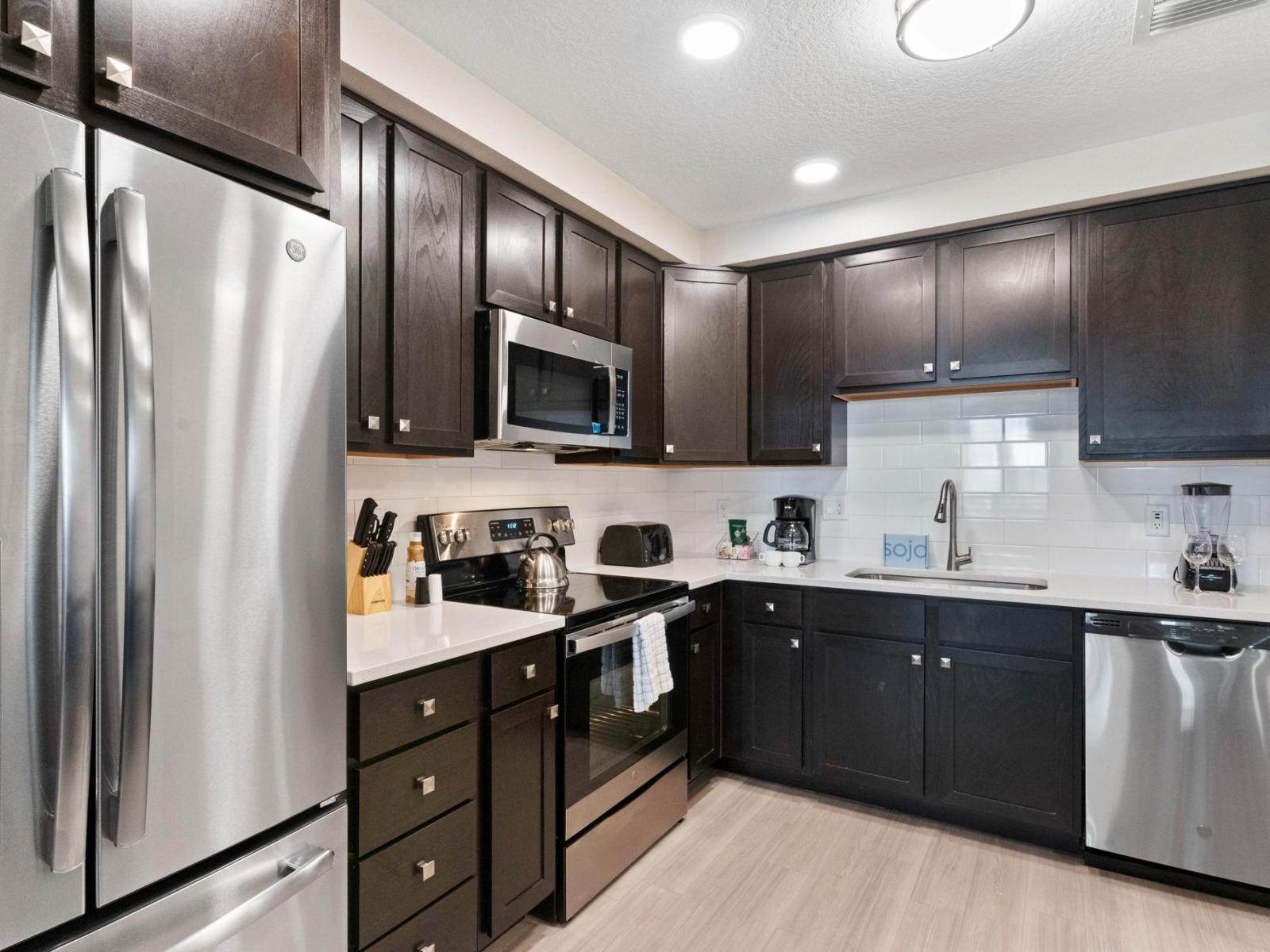 Kitchen Elegance: Step into a world of culinary luxury in our open-concept kitchen, fully furnished with stylish details that make cooking a delight.