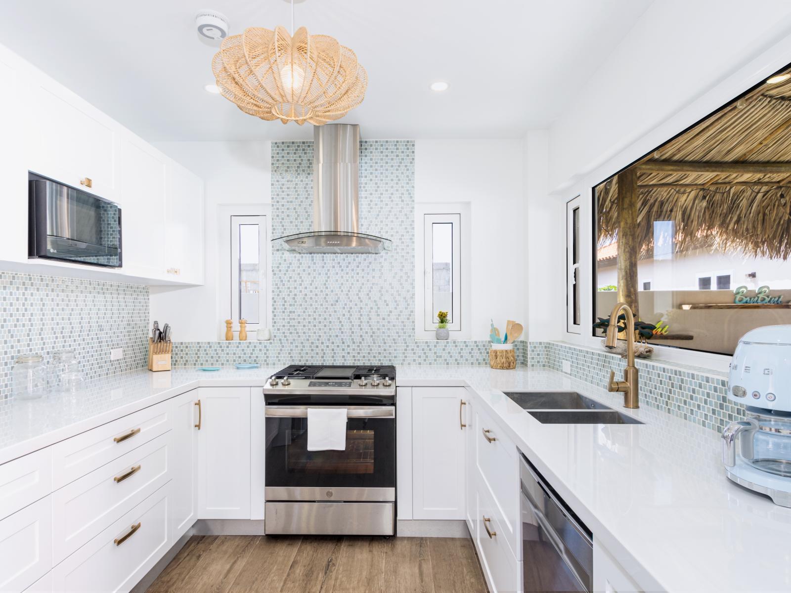 Fully Equipped Kitchen- with this modern kitchen nothing can go wrong with whatever dish you will cook