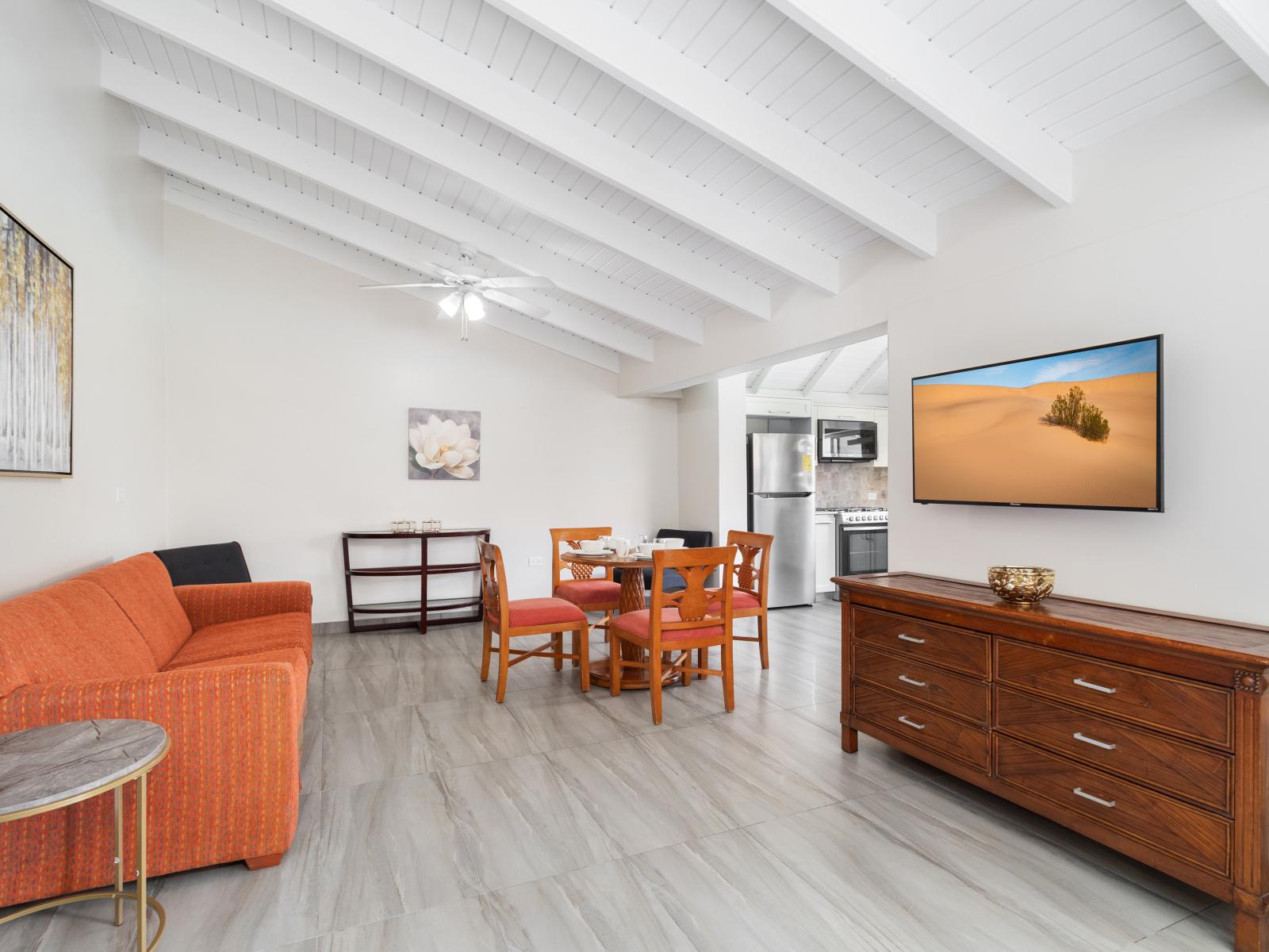 Relaxing living area featuring a Smart TV for your entertainment.