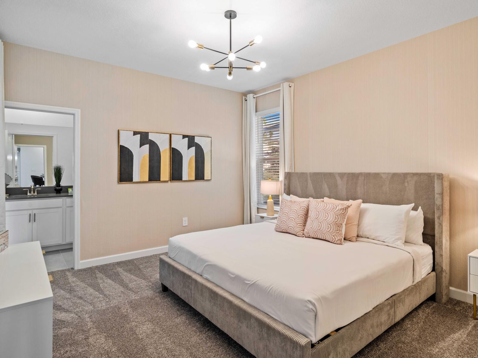 Deluxe Bedroom of the Home in Davenport Florida - Smart TV and Netflix - Thoughtfully designed bedroom featuring functional and stylish furniture - En-suite Bathroom for privacy