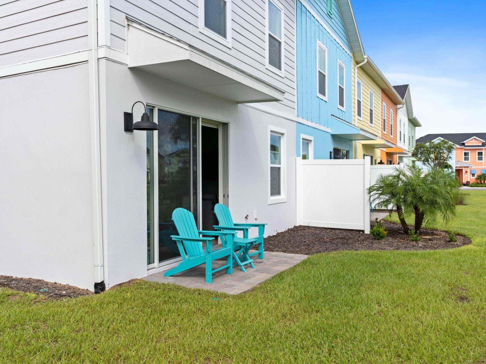 Refreshing outdoor seating area of the cottage in Kissimmee Florida - Embrace Tranquility and Relaxation - Immerse Yourself in the Serenity of outdoor Oasis - Every moment is infused with calmness and natural beauty