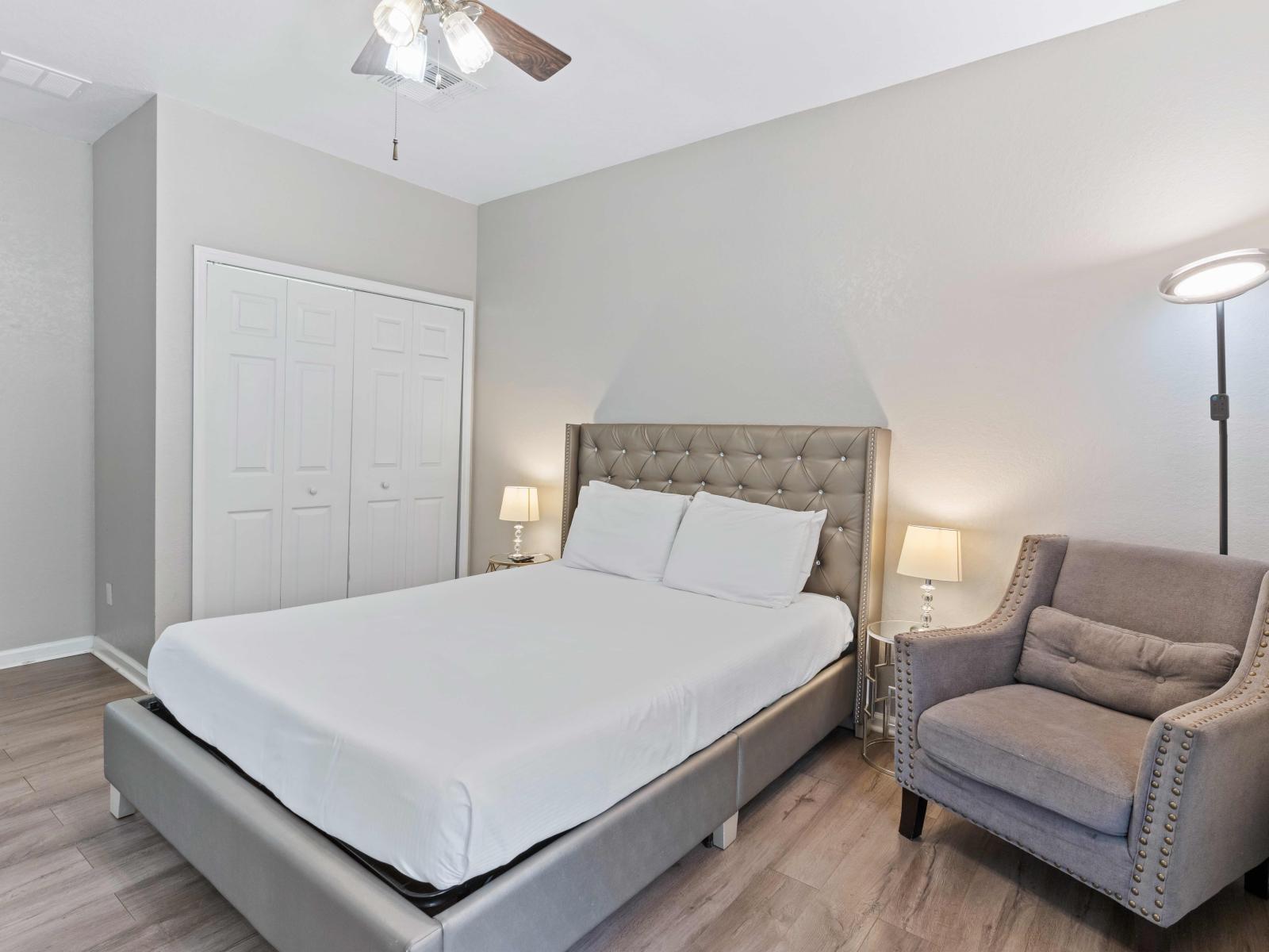 Bedroom suite 1 (ground floor) with queen size bed and en-suite bathroom- providing guests with a tranquil retreat and modern comforts for a restful stay.