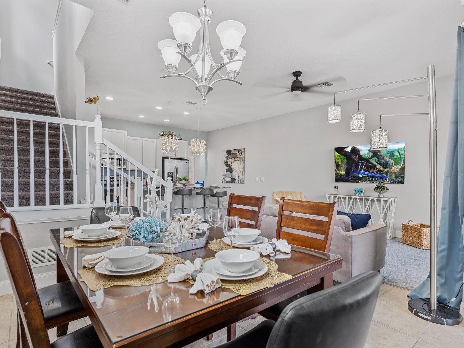 Posh Dining Area of the Townhouse in Davenport Florida - 6 Persons Dining - Sophisticated design with a blend of modern and classic elements - Statement lighting