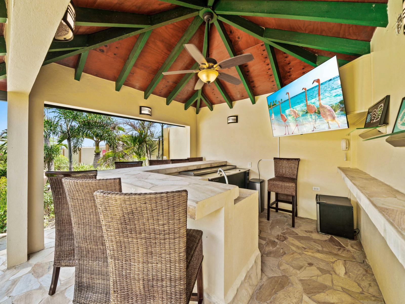 Poolside bar by the pool