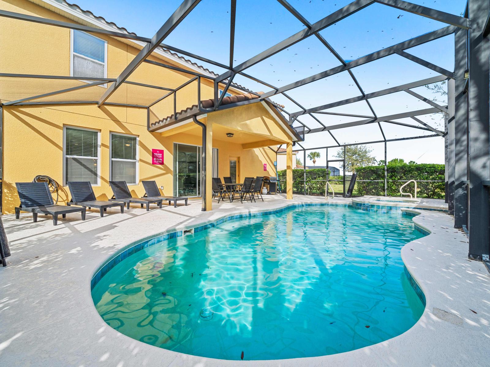 Experience the epitome of luxury living with our private pool and spa of the home in Davenport - Lounge by the poolside surrounded by the beauty and serenity of your own private oasis. - Our Private Pool is designed for your utmost Enjoyment