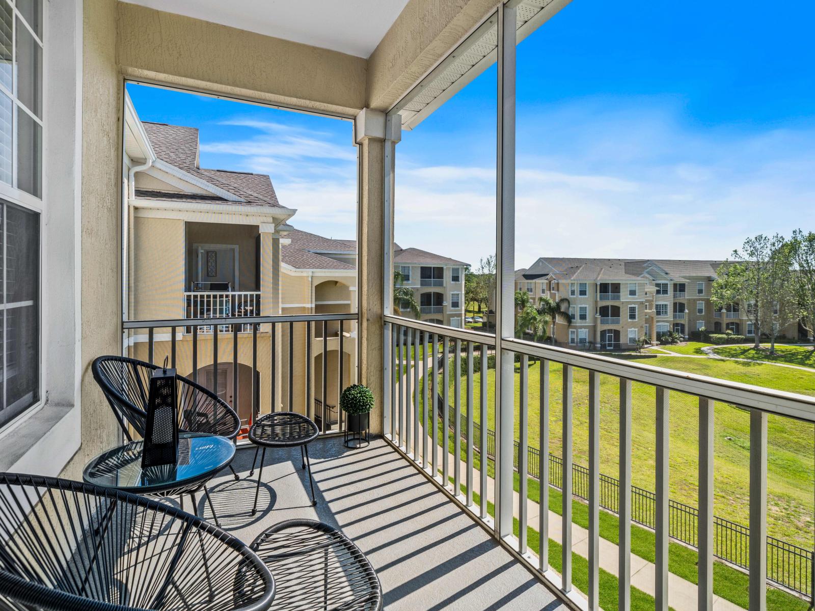 Balcony area