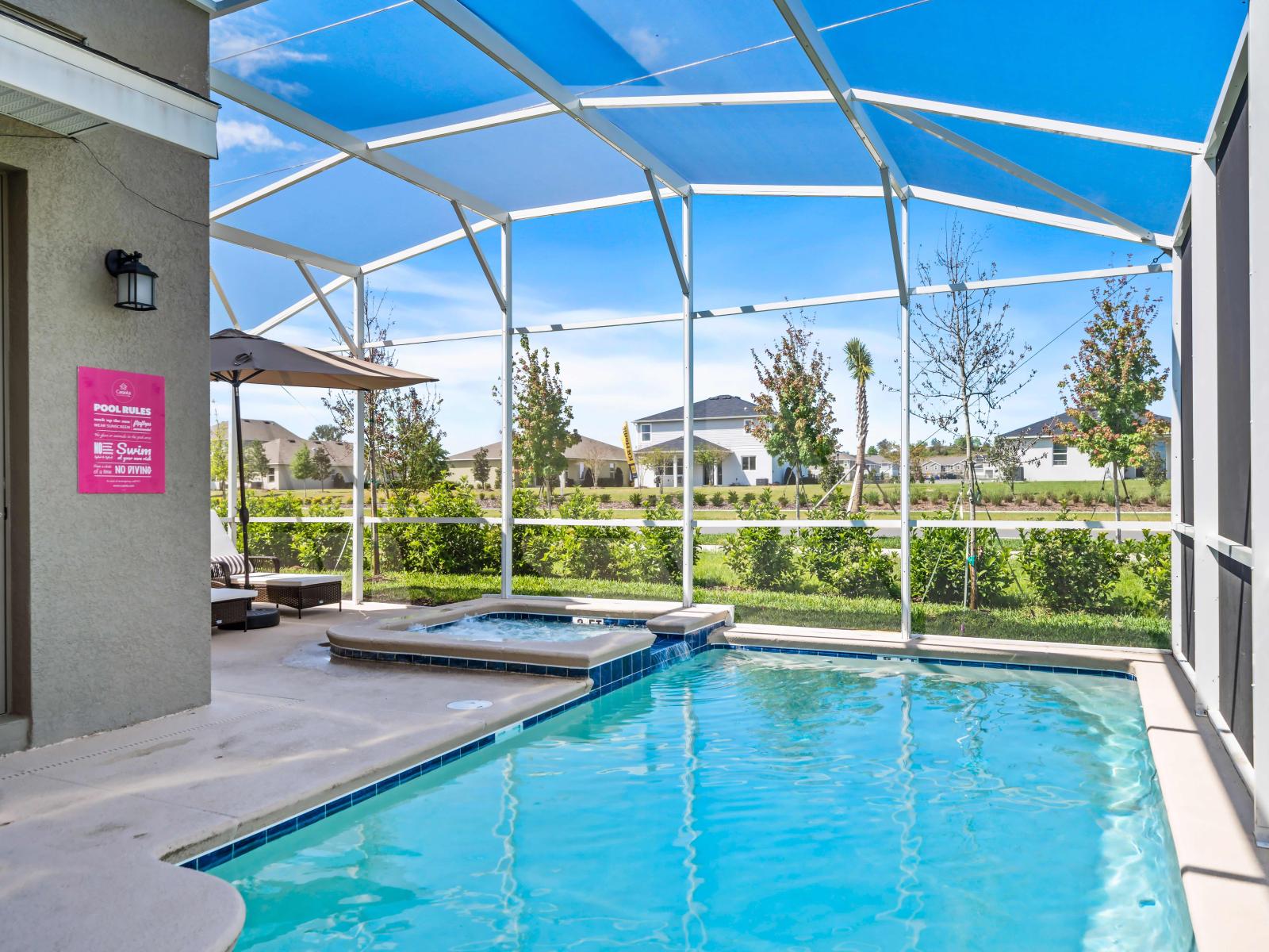 Experience the epitome of luxury living with our private pool and spa of the home in Kissimmee - Designed for your utmost comfort and enjoyment. - Experience pure bliss in our private pool in a refreshing environment