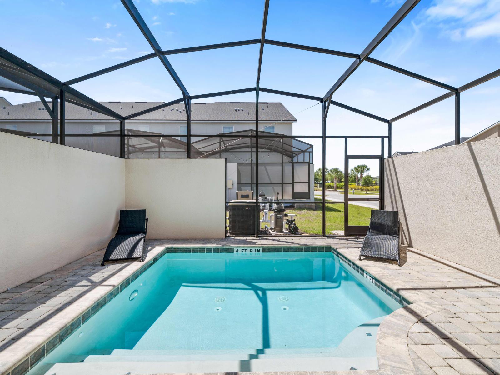 Dive into serenity with this private pool haven of the home in Kissimmee - Immerse yourself in our sparkling pool oasis - Create lasting memories with your loved ones in this private pool paradise - Enjoy your stay in our home filled with laughter