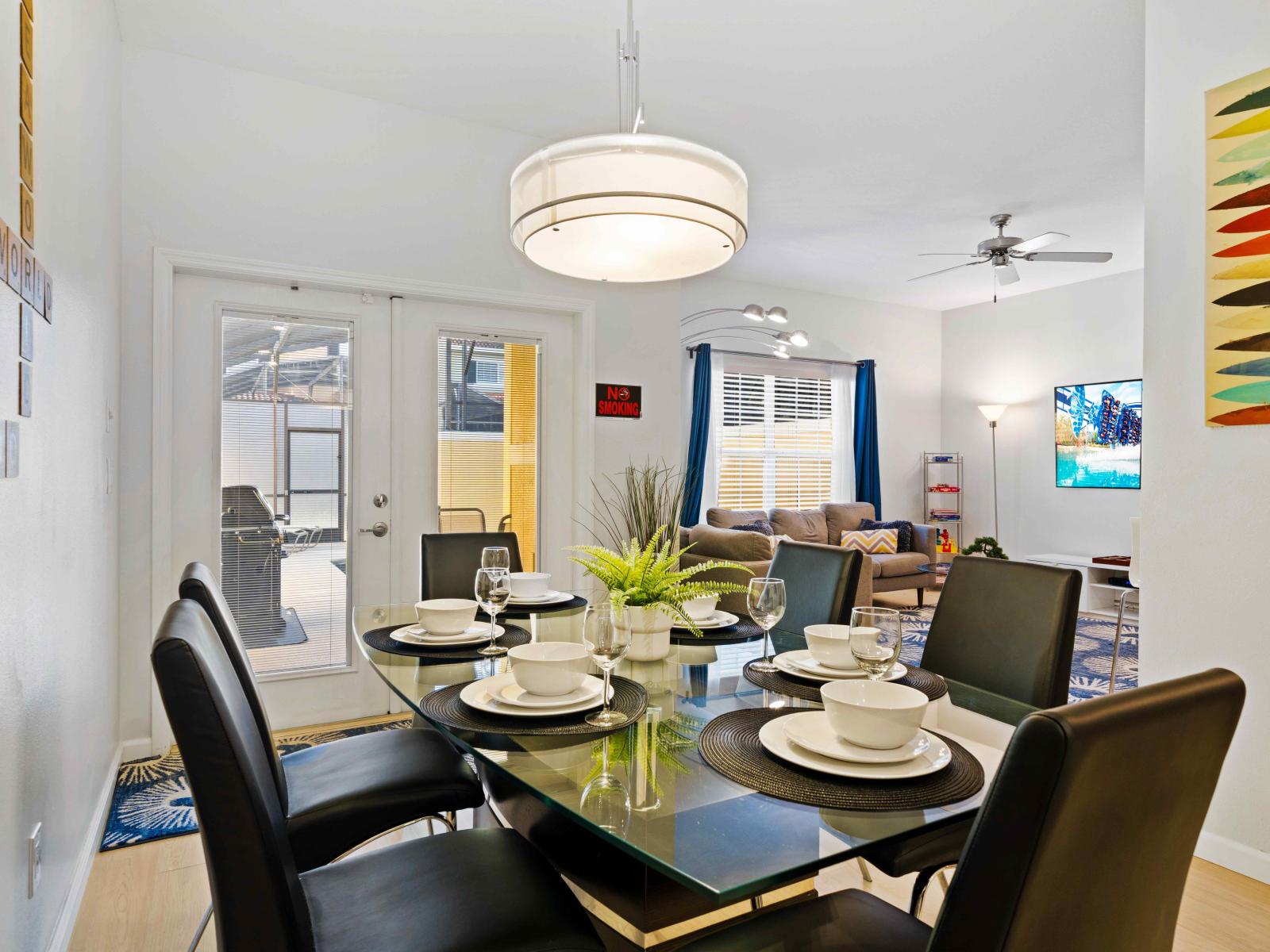 Splendid Dining Area of the Townhouse in Kissimmee Florida - 6 Persons Dining - Sophisticated design with a blend of modern and classic elements - Artfully arranged table settings for a touch of elegance