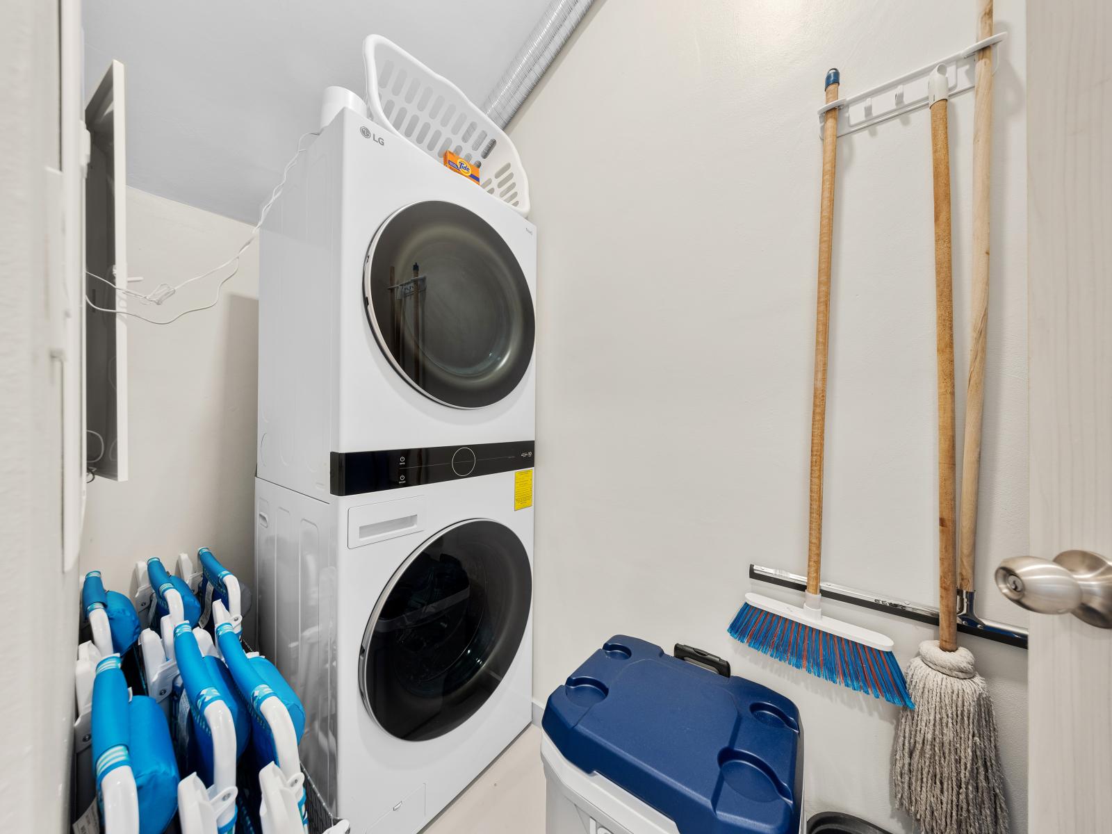 Embrace the convenience of keeping your clothes fresh and clean - The washer and dryer provides  the convenience of being able to freshen up  - A hassle-free and comfortable experience, a thoughtful amenity