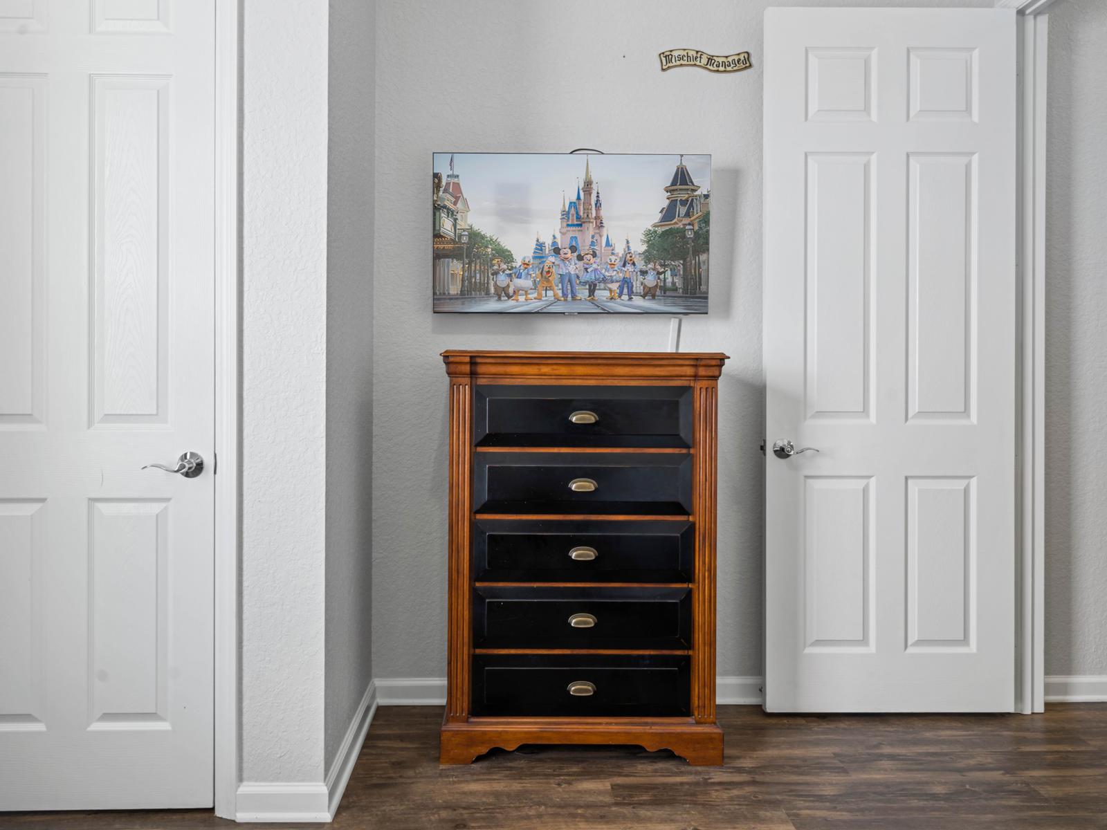 - Store your belongings in a chic dresser and enjoy your favorite shows on a smart TV - Perfect for unwinding after exploring nearby attractions or a day of fun - A thoughtfully designed area combining function and comfort