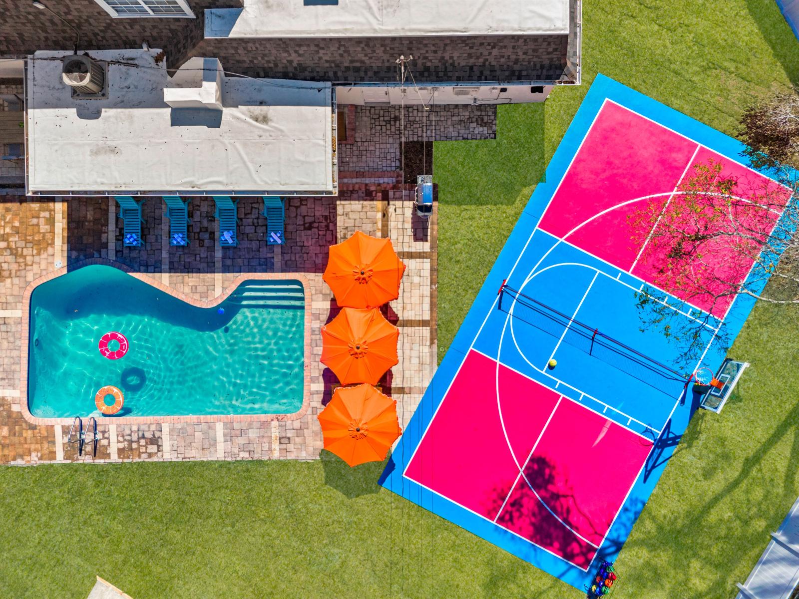 Pool, BBQ, pickleball, basketball, beach volleyball, mini-golf, game room, kids play room and a cozy fire pit—all just under 7 miles from Clearwater Beach!