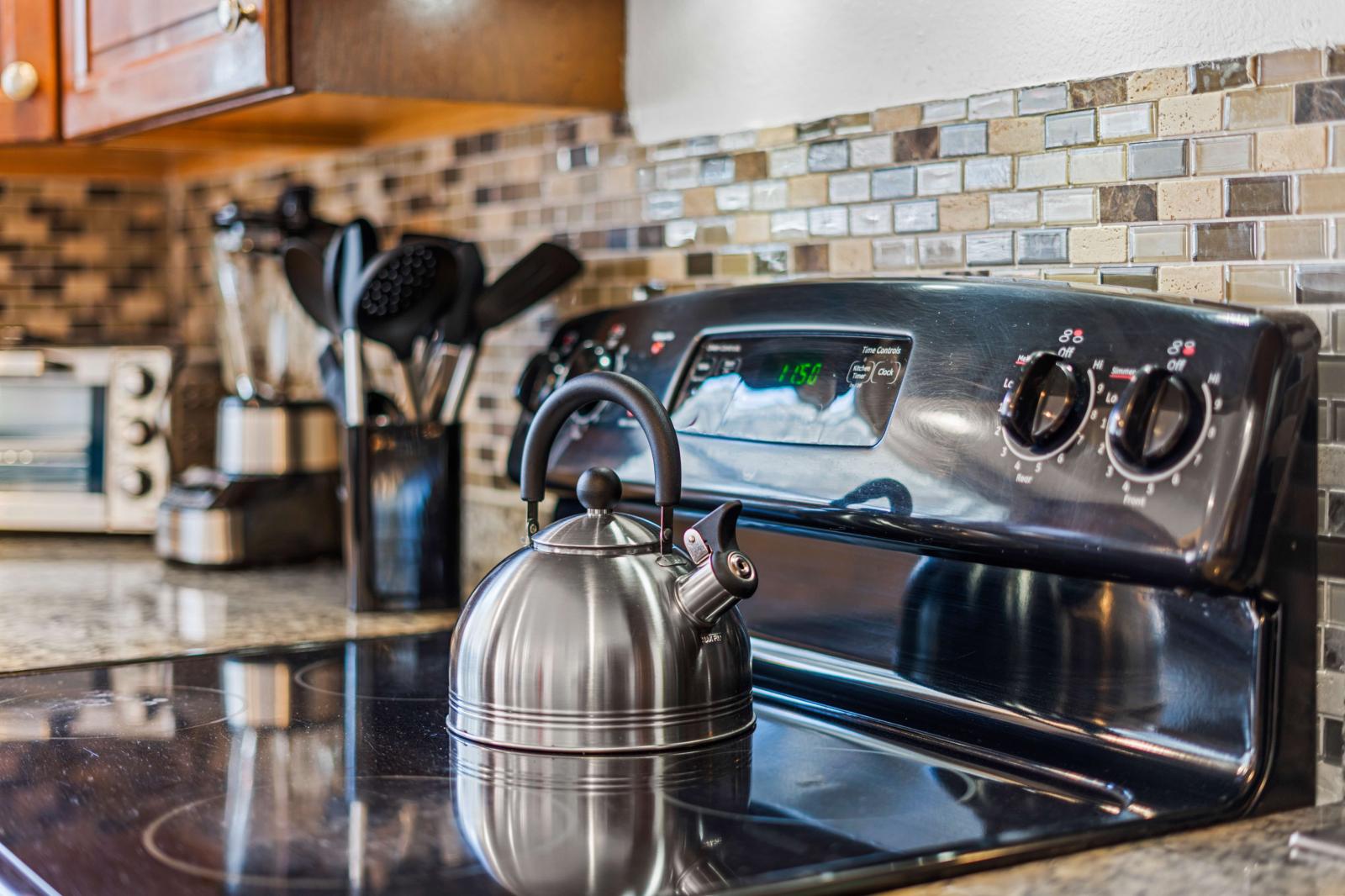 Fully equipped kitchen