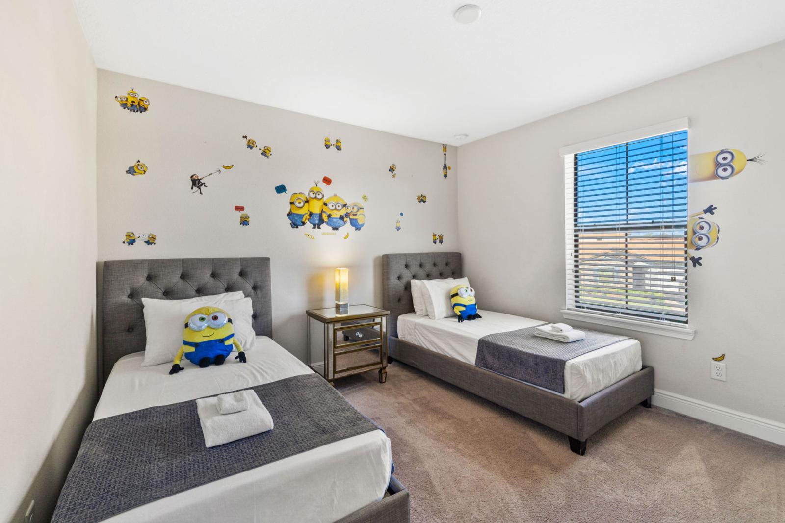 Minion-Themed Retreat! Twin beds, a smart TV, and a private ensuite located on the 2nd floor make this the perfect space for fun and relaxation!