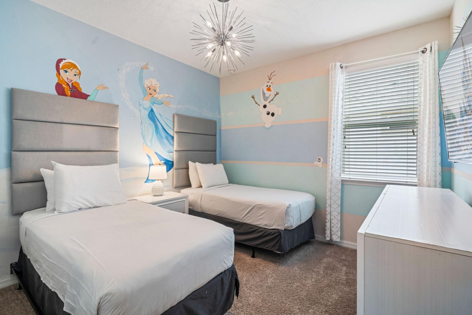 Bedroom 5 theme room with 2 single beds