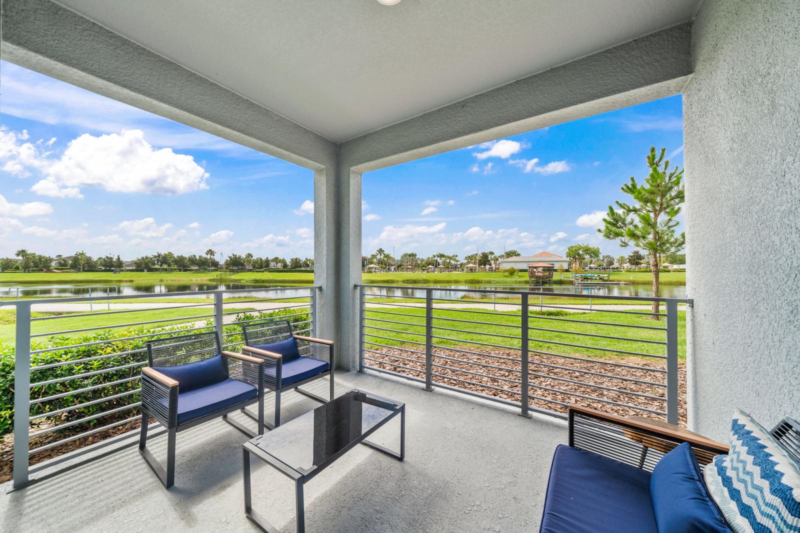 Balcony with outdoor seating