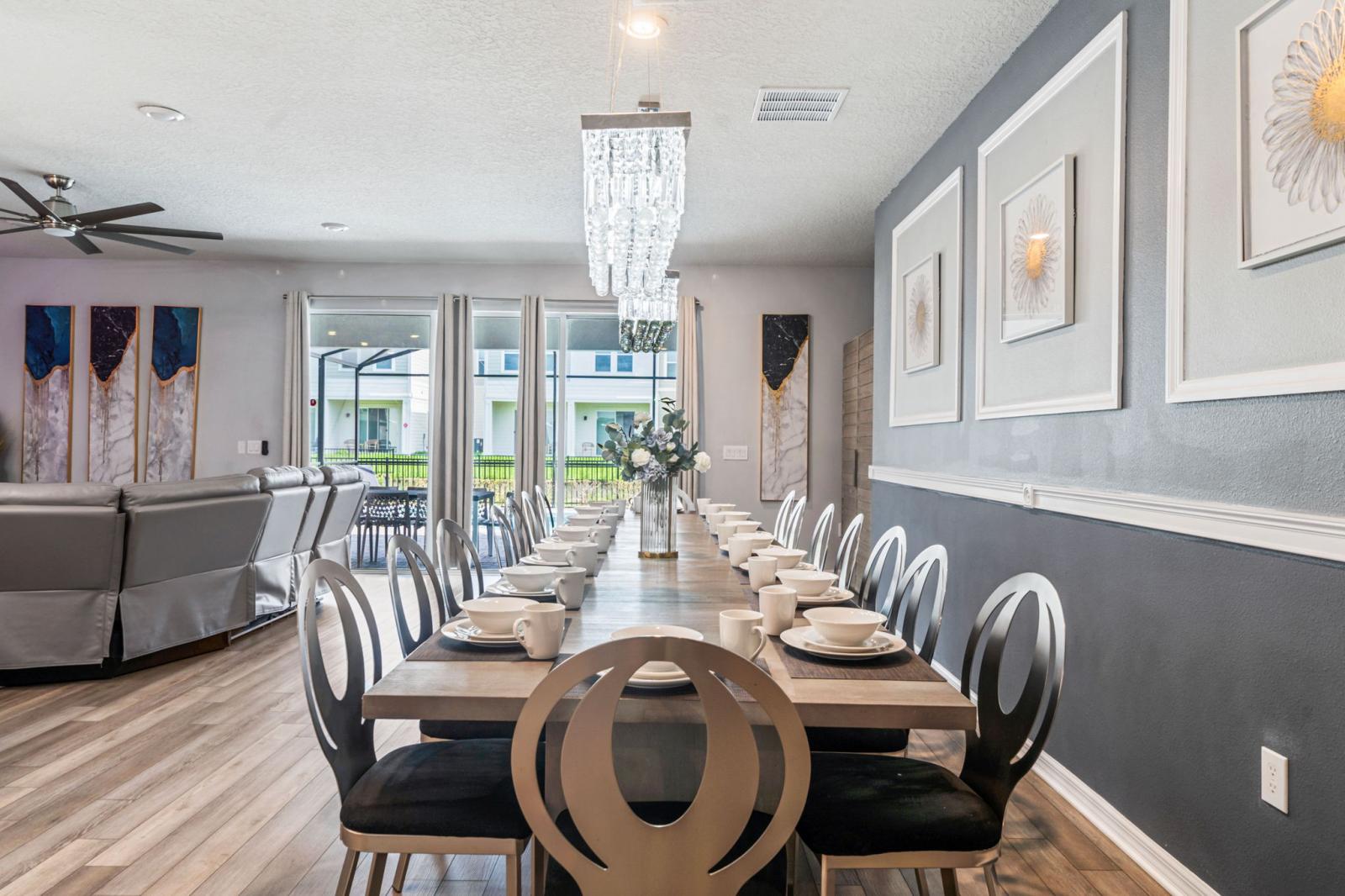 Spacious, elegant, modern, inviting and grand dining area