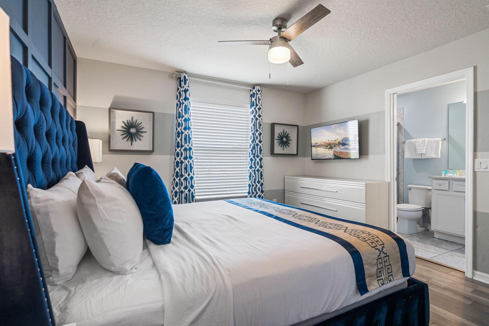 Bedroom 5 with a king size bed and a private bathroom
