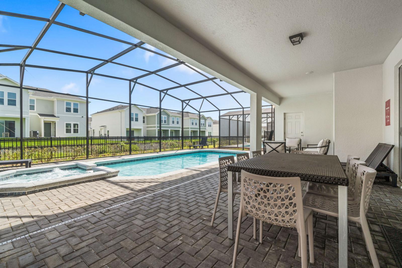 Private pool and spa