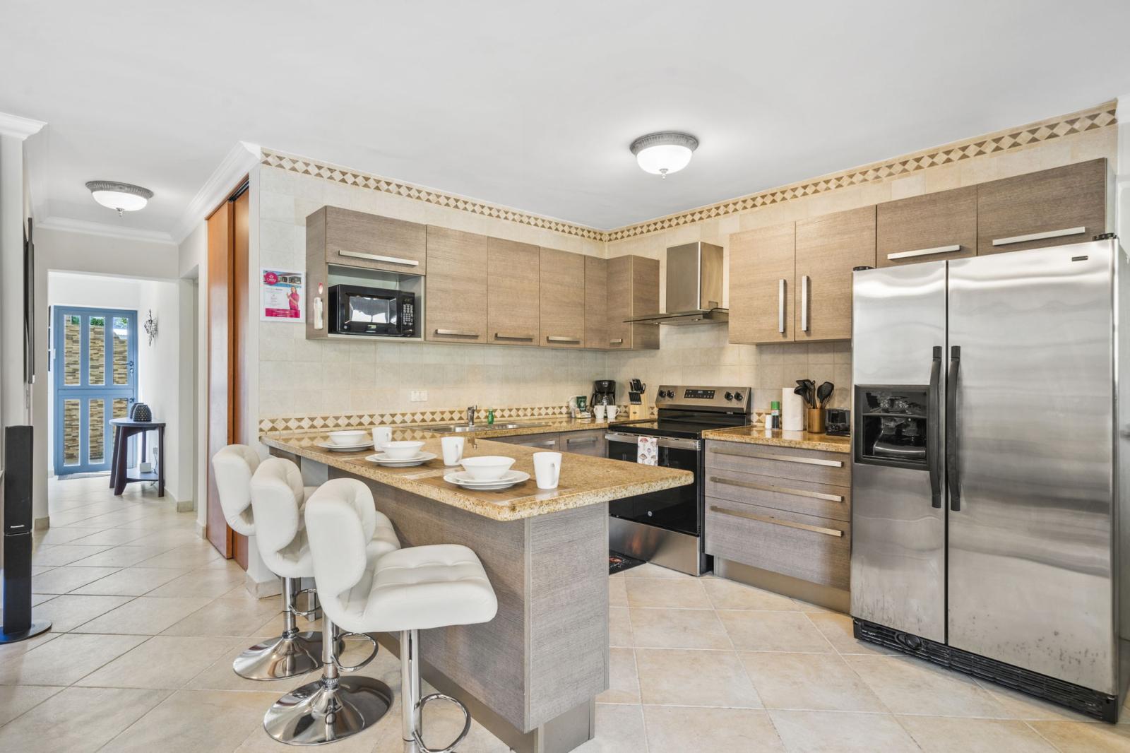 Kitchen with Modern Appliances