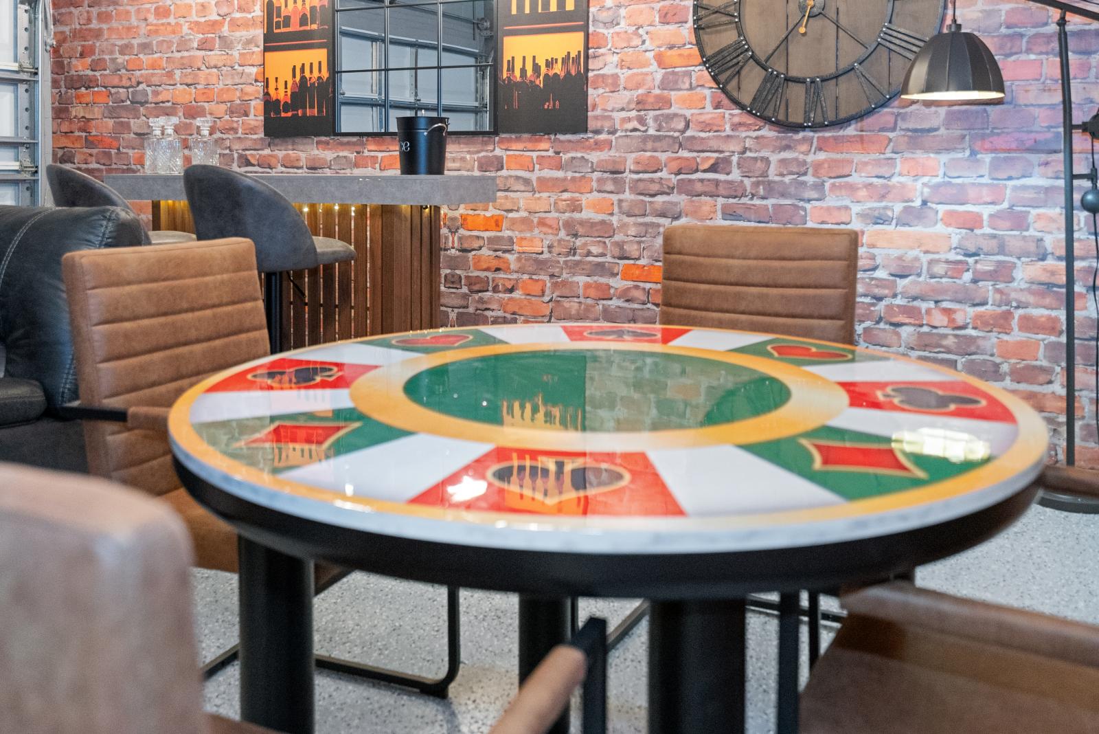 Poker table