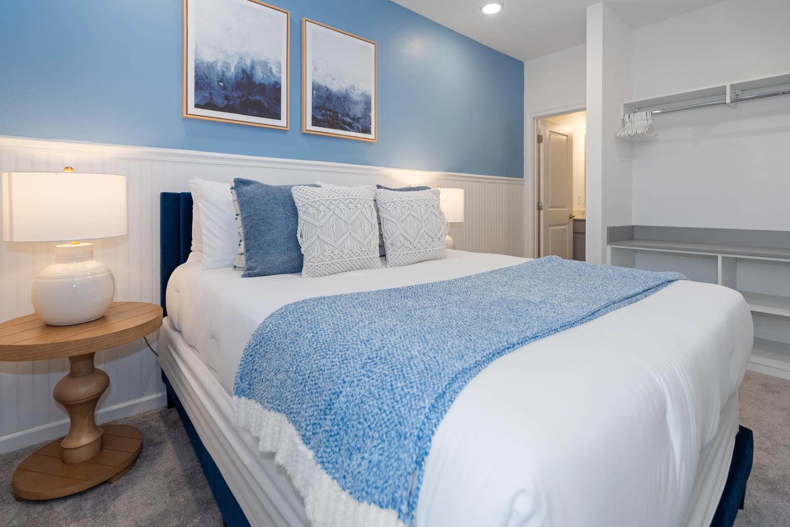 Bedroom 2with a king size bed and a private bathroom