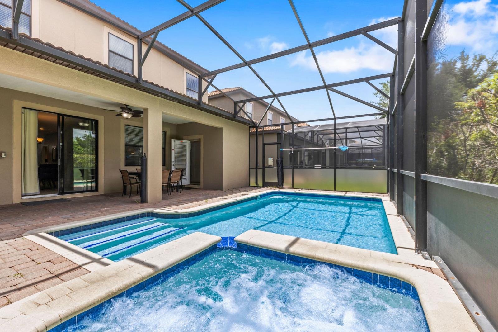 Private Pool and Spa