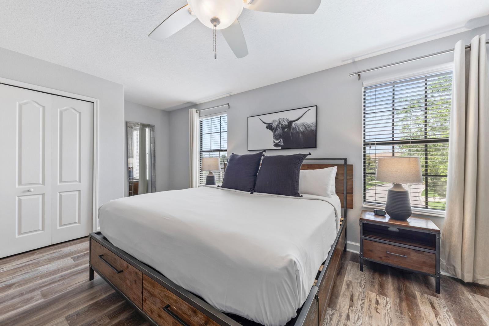 Bedroom 6 with a king size bed and a private bathroom