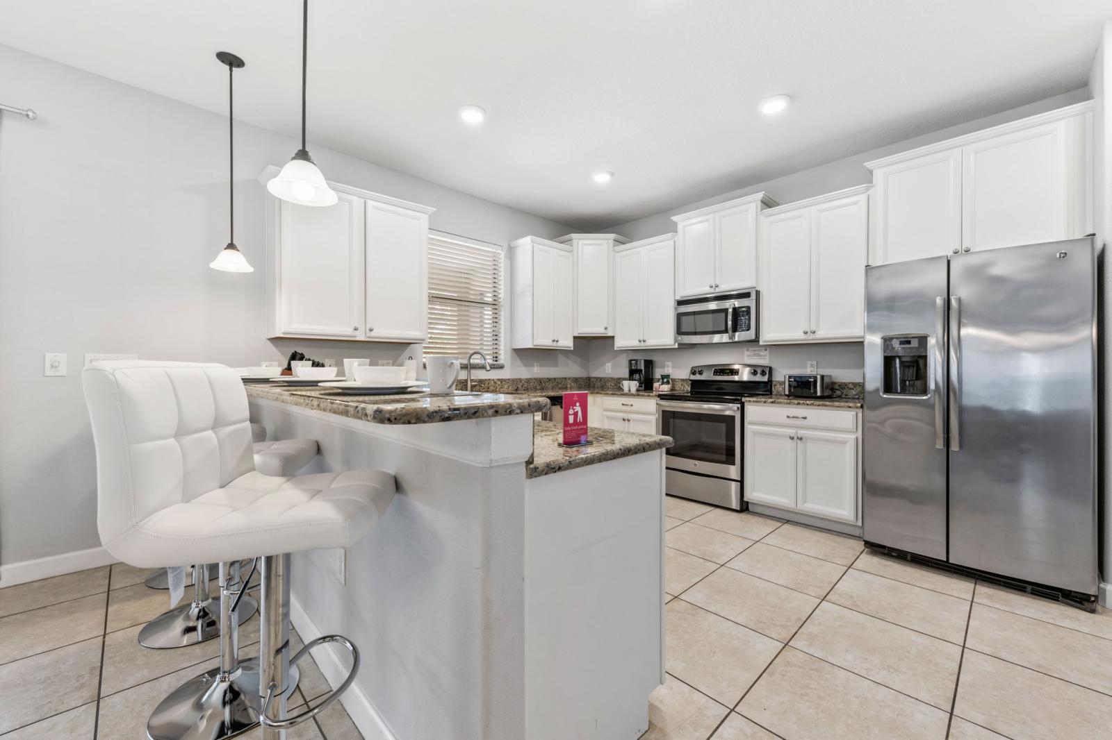 Fully equipped kitchen