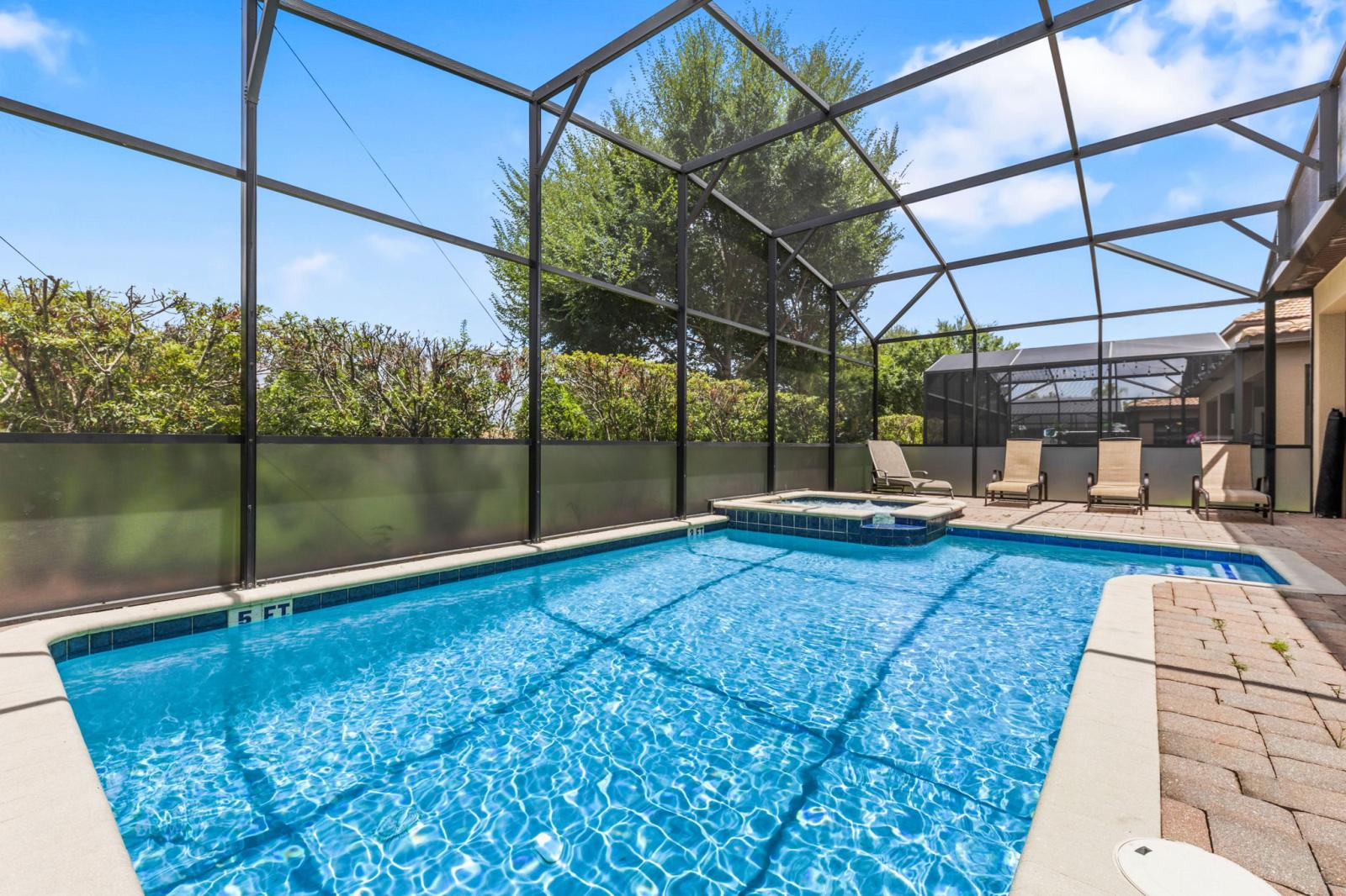 Private Pool and Spa