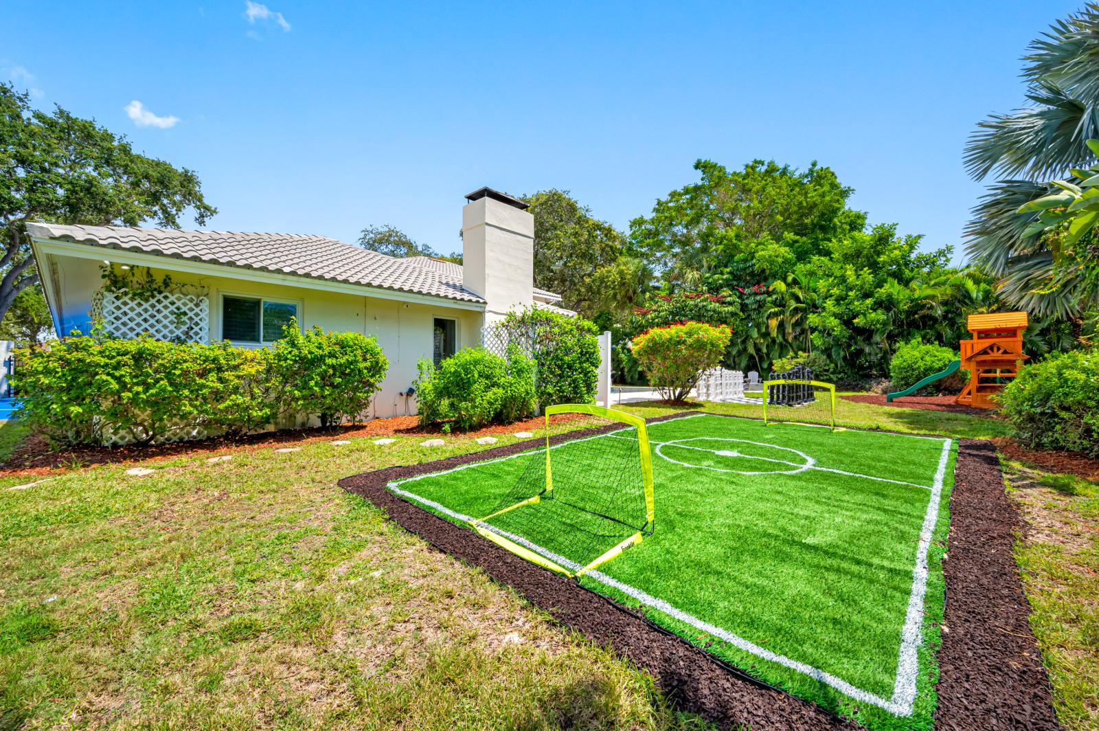 2336 kings point dr largo 12 mzpqpz.png