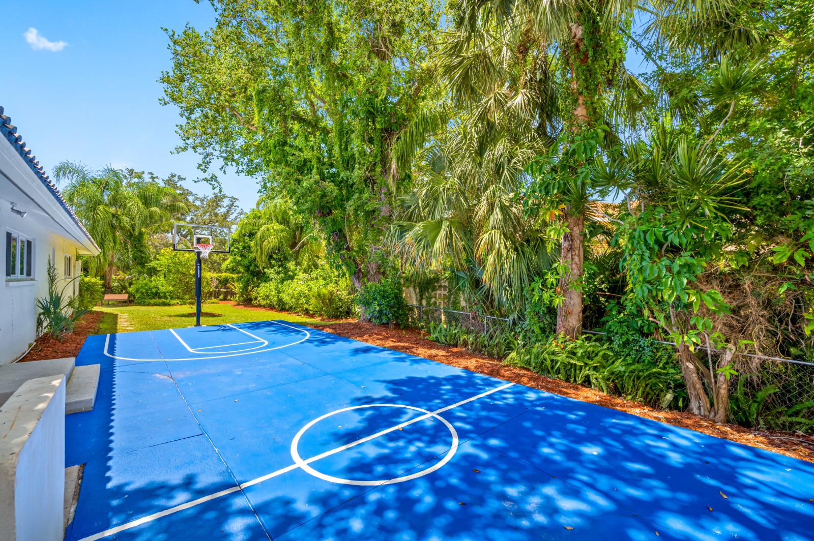 2336 kings point dr largo 16