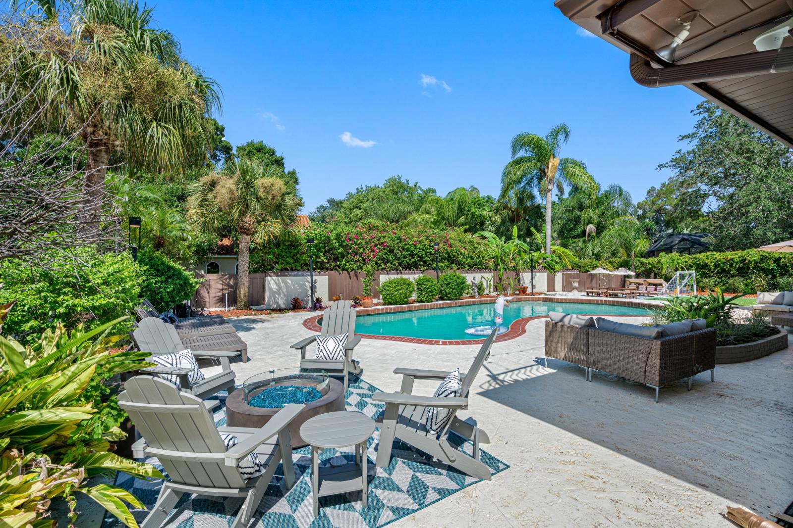 2341 kings point dr largo fl 33774 41