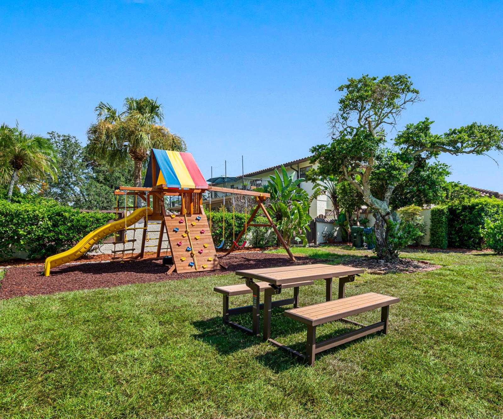 2341 kings point dr largo fl 33774 61 cjprs5.png