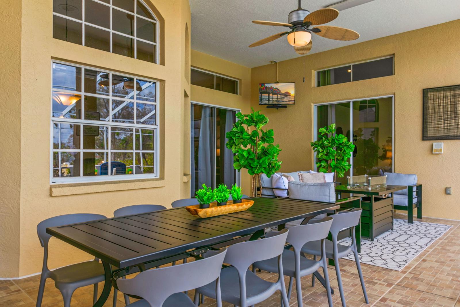 Beautiful Outdoor Dining Area