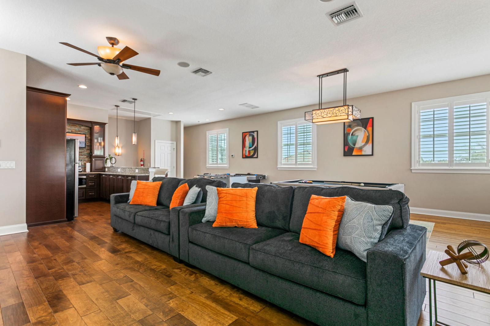 Game Room Suite with 2 Sleeper Sofas and Fully Stocked Kithen