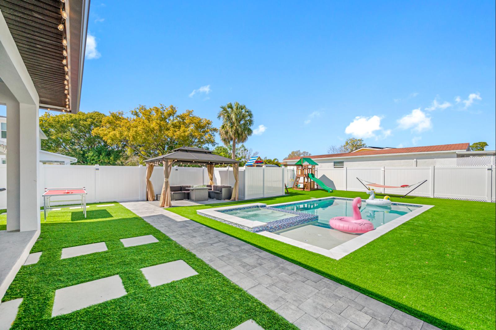 3101 w beach st tampa 90 n8gdnr.png