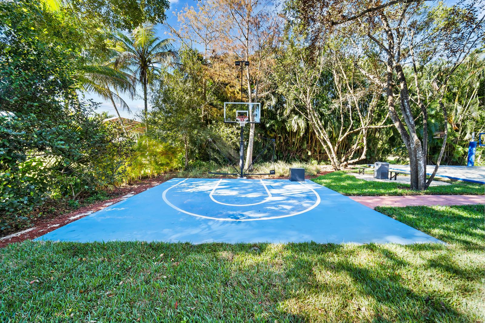 Your very own private basketball court!