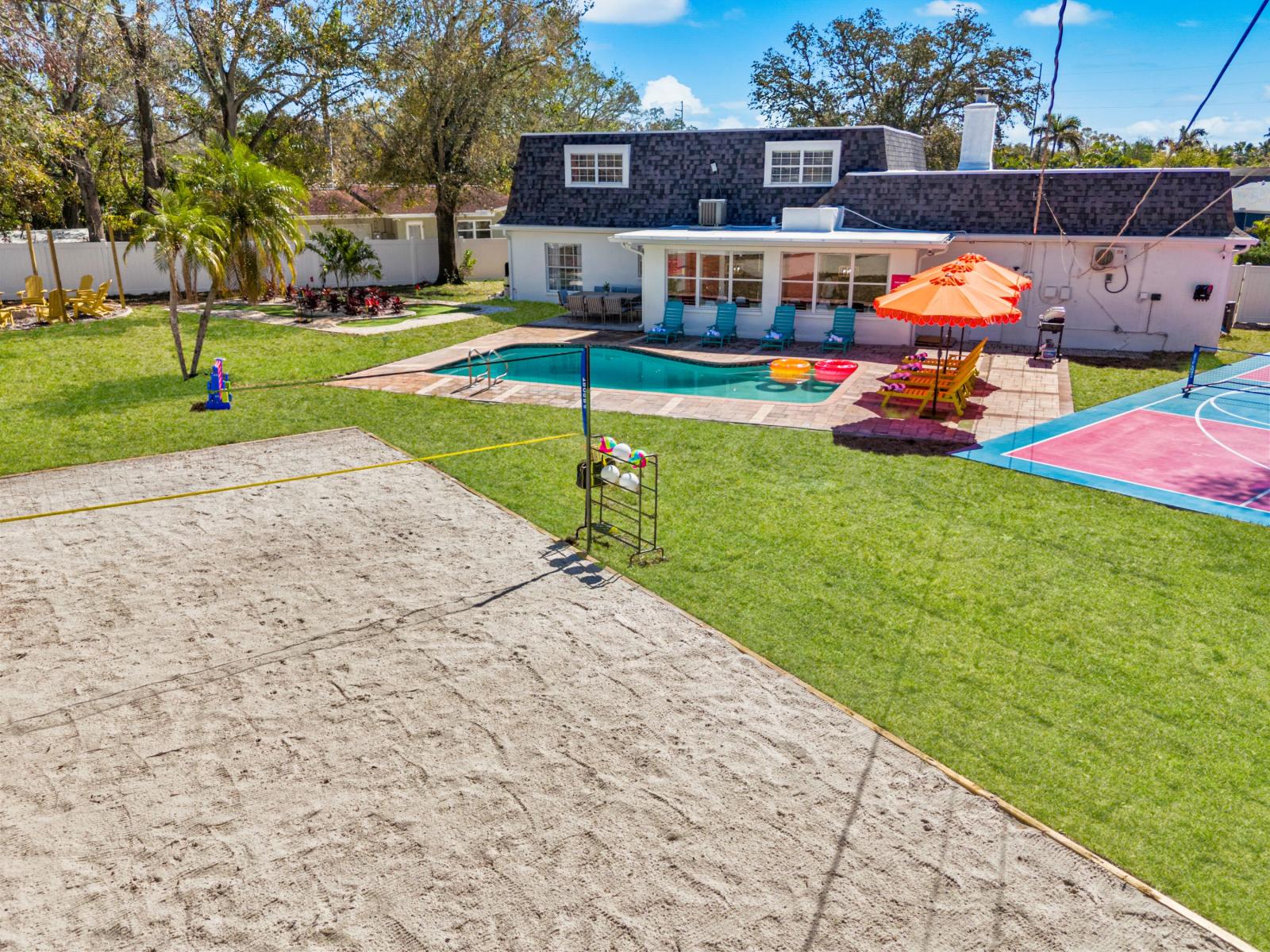 Enjoy beach volleyball or beach tennis on your very own private backyard court!