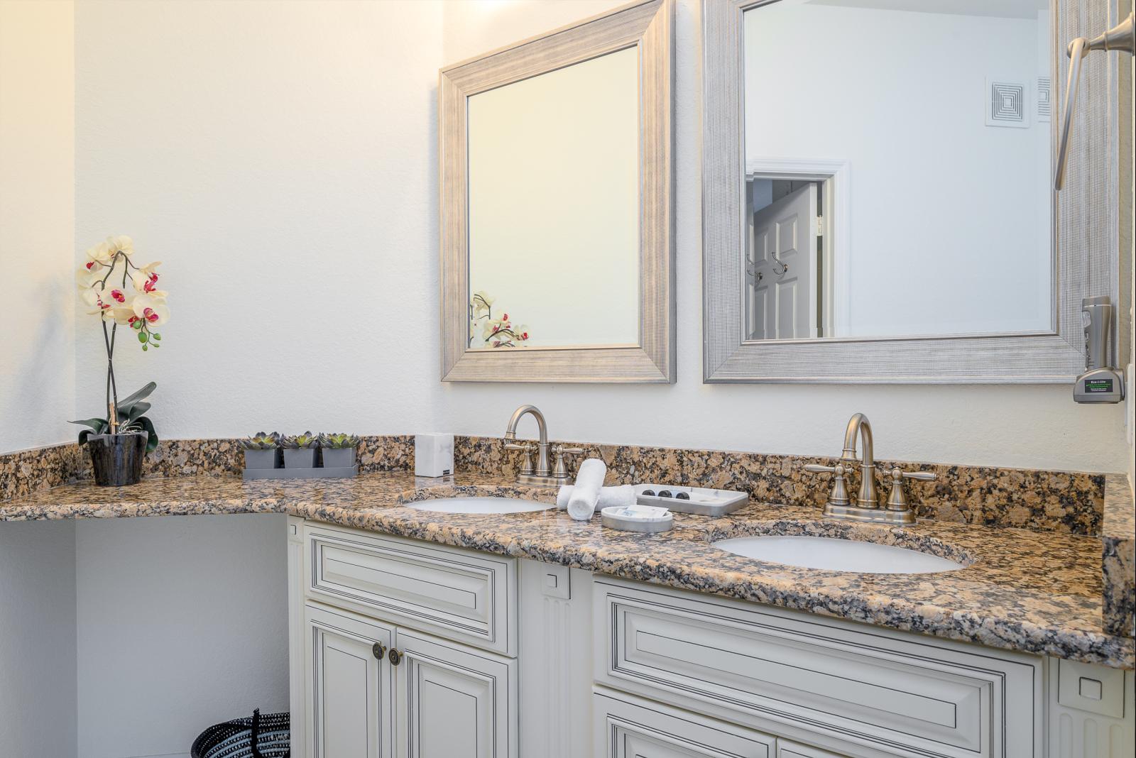 4862 Cayview Ave 408-31