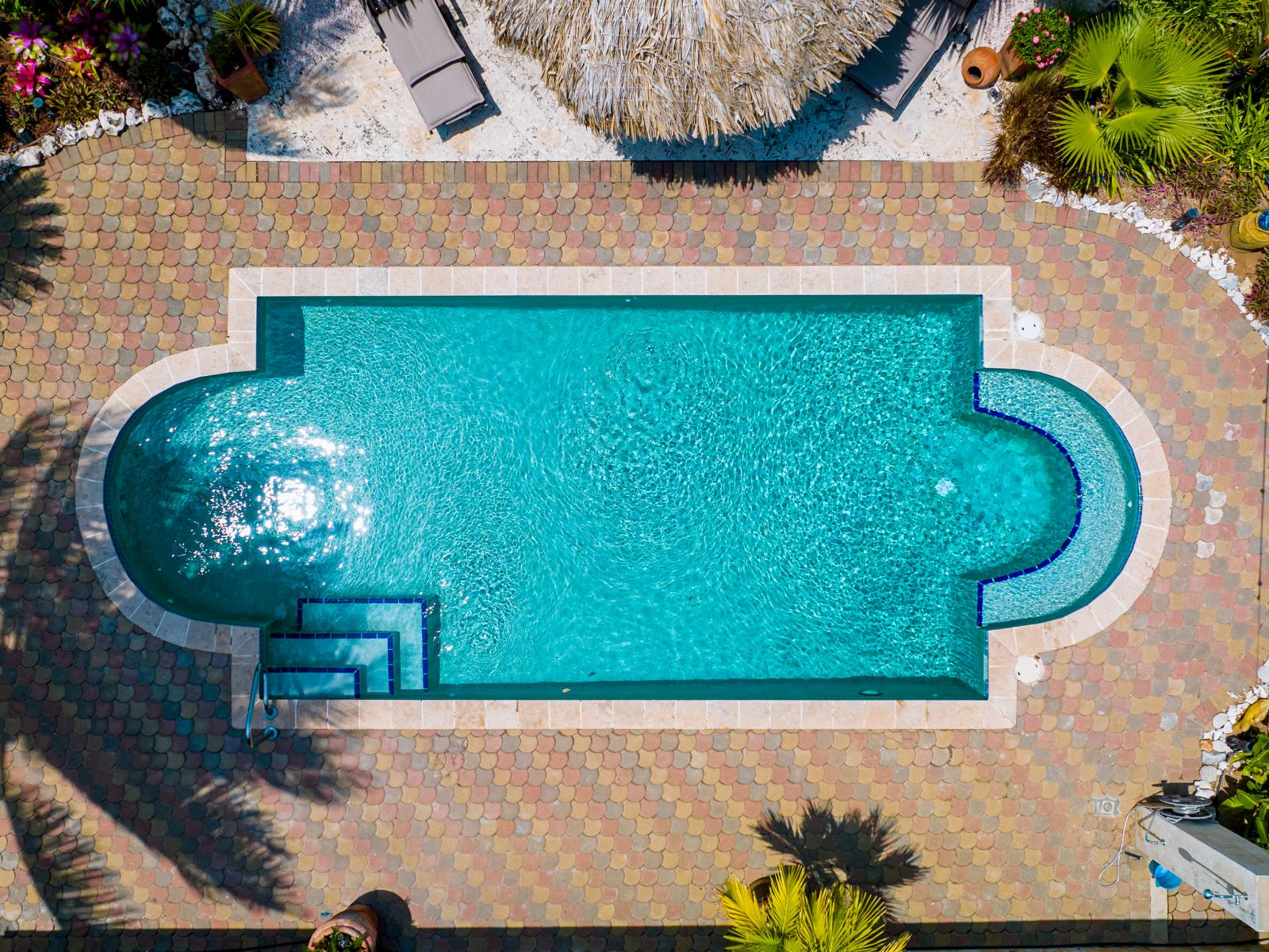 A breathtaking aerial view of the pool.