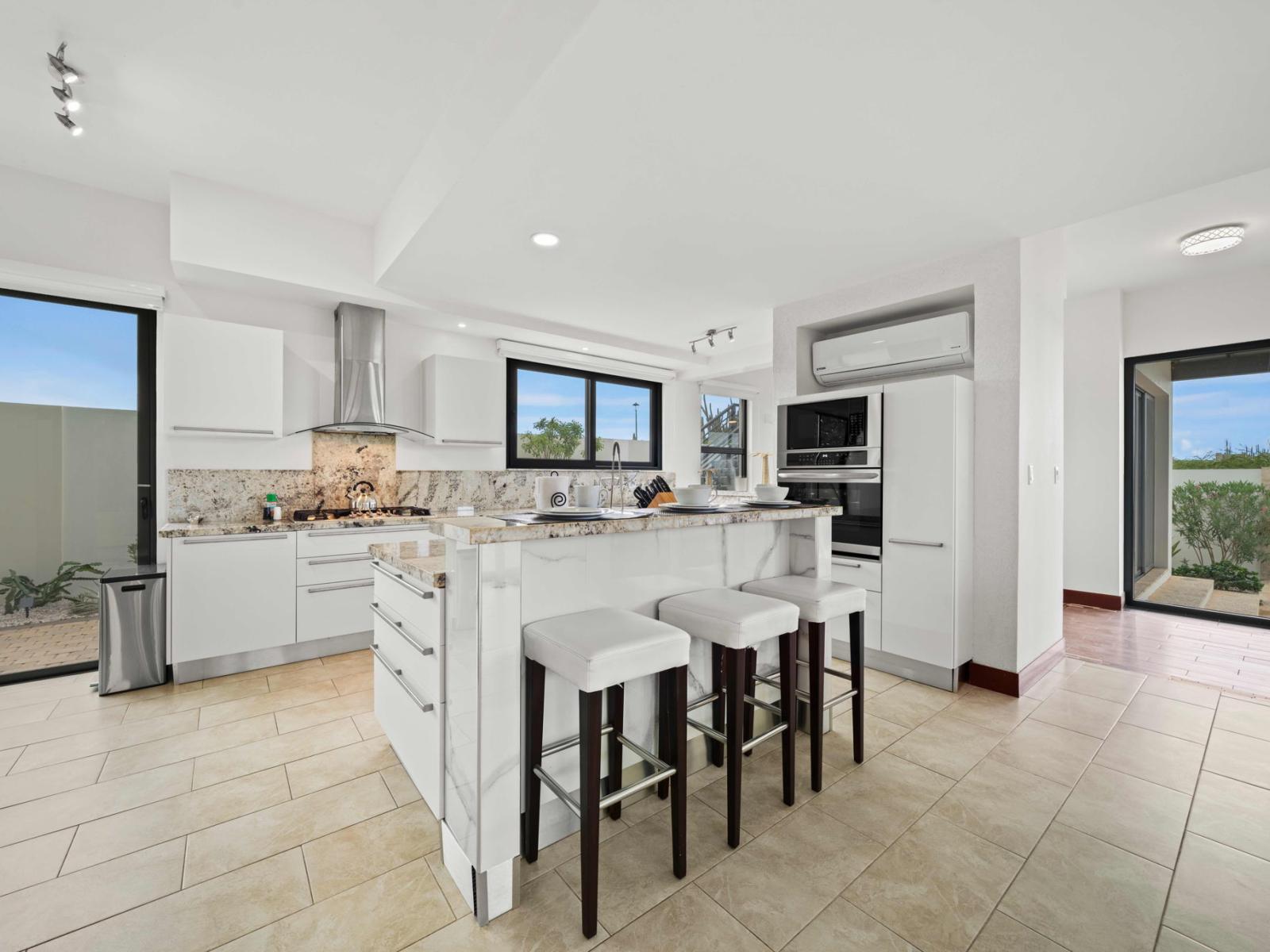 Kitchen has a breakfast bar