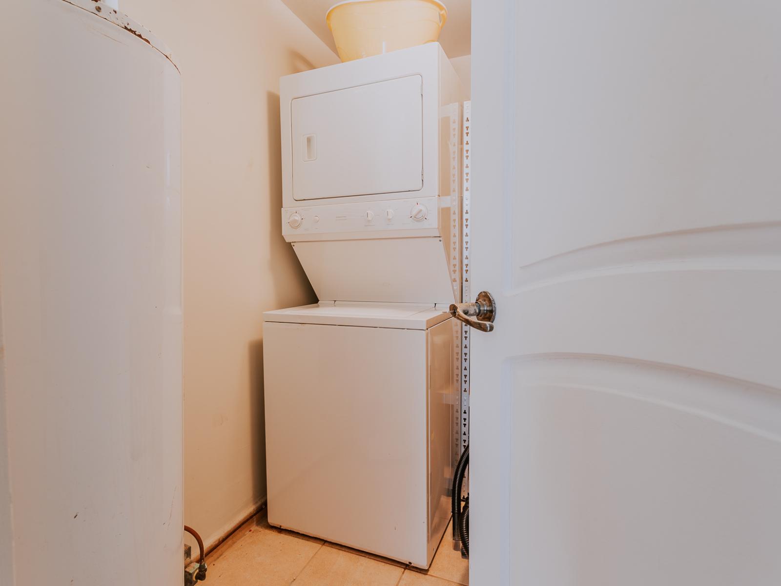 Our laundry room combines convenience with functionality, featuring a washer and dryer for all your needs. Whether refreshing vacation wear or tackling everyday laundry, enjoy a hassle-free experience.